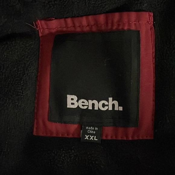 Bench Men’s Winter Coat Jacket Detachable Hood Faux Fur Size XXL Red Zipper - Picture 8 of 12